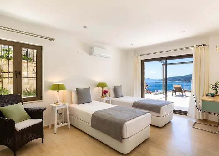 빌라 Korsan- 8 Bedroom With Private Pool And Sea View