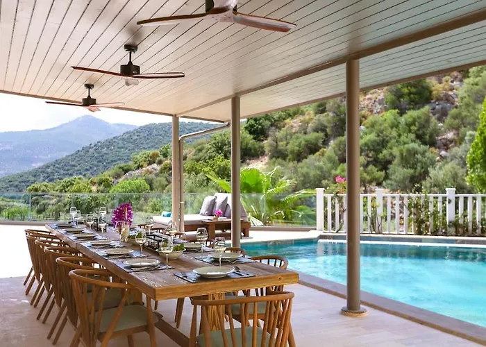 빌라 Korsan- 8 Bedroom With Private Pool And Sea View