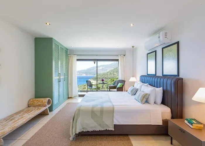 Korsan- 8 Bedroom With Private Pool And Sea View فيلة كاس