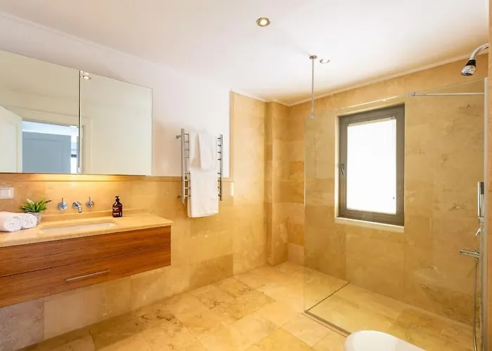 Korsan- 8 Bedroom With Private Pool And Sea View *