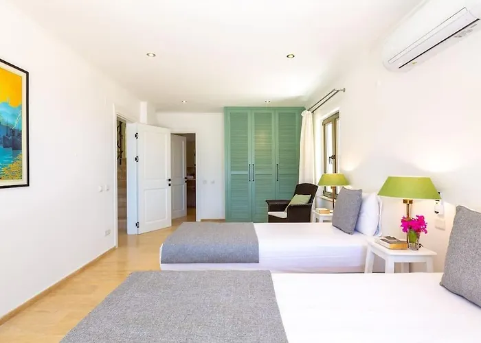 فيلة Korsan- 8 Bedroom With Private Pool And Sea View كاس